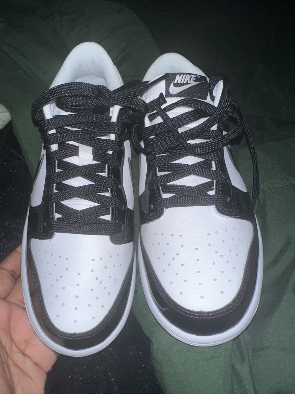 Nike Men’s Black and White Low-Top Sneakers